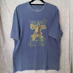 Jordan women’s oversized T-shirts blue/purple